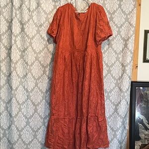 Chic Rust lace Midi Dress